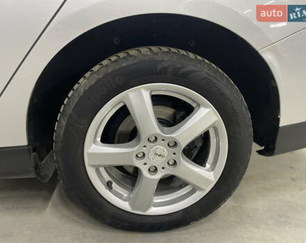 Серый Форд Фокус, объемом двигателя 1.6 л и пробегом 232 тыс. км за 7850 $, фото 25 на Automoto.ua