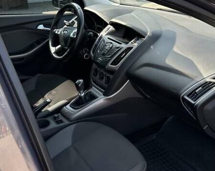 Серый Форд Фокус, объемом двигателя 1.6 л и пробегом 202 тыс. км за 8100 $, фото 15 на Automoto.ua