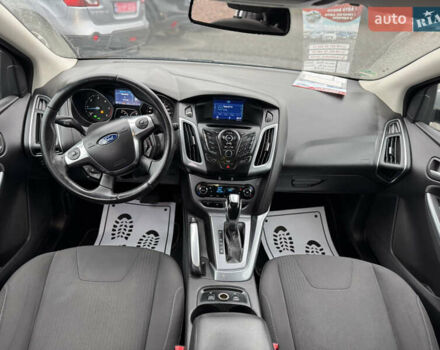 Серый Форд Фокус, объемом двигателя 2 л и пробегом 180 тыс. км за 8950 $, фото 35 на Automoto.ua