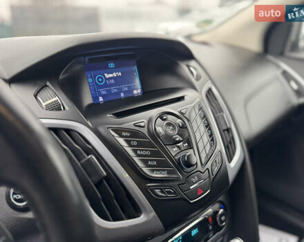 Серый Форд Фокус, объемом двигателя 2 л и пробегом 180 тыс. км за 8950 $, фото 26 на Automoto.ua