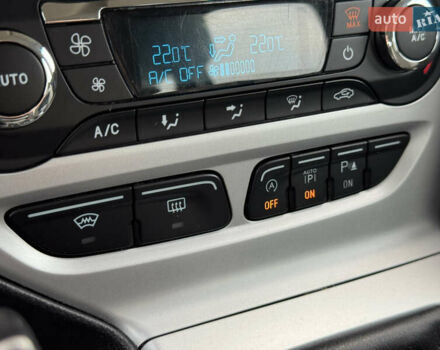 Серый Форд Фокус, объемом двигателя 1.6 л и пробегом 190 тыс. км за 8700 $, фото 65 на Automoto.ua