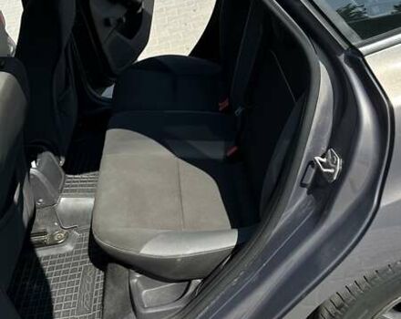 Серый Форд Фокус, объемом двигателя 1.6 л и пробегом 202 тыс. км за 8100 $, фото 18 на Automoto.ua