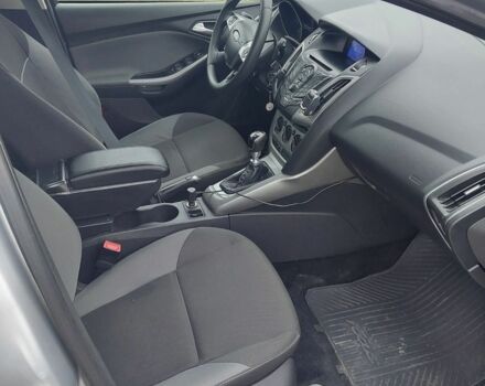 Сірий Форд Фокус, об'ємом двигуна 2 л та пробігом 265 тис. км за 7100 $, фото 4 на Automoto.ua