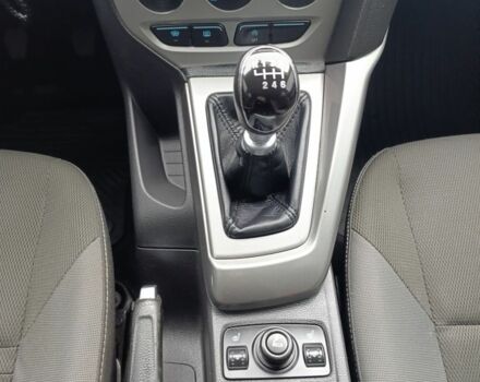 Сірий Форд Фокус, об'ємом двигуна 1.6 л та пробігом 256 тис. км за 6799 $, фото 5 на Automoto.ua