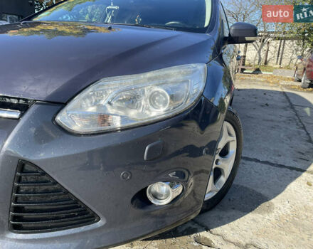 Серый Форд Фокус, объемом двигателя 1.56 л и пробегом 249 тыс. км за 8999 $, фото 1 на Automoto.ua