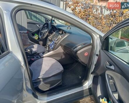 Серый Форд Фокус, объемом двигателя 1.56 л и пробегом 280 тыс. км за 6700 $, фото 8 на Automoto.ua