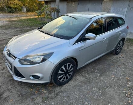 Серый Форд Фокус, объемом двигателя 1.6 л и пробегом 236 тыс. км за 4800 $, фото 4 на Automoto.ua