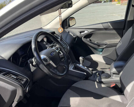 Серый Форд Фокус, объемом двигателя 1.6 л и пробегом 236 тыс. км за 7800 $, фото 2 на Automoto.ua