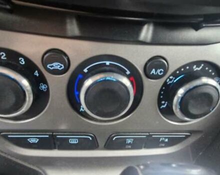 Сірий Форд Фокус, об'ємом двигуна 2 л та пробігом 275 тис. км за 8199 $, фото 9 на Automoto.ua