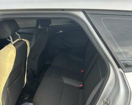 Сірий Форд Фокус, об'ємом двигуна 1.6 л та пробігом 270 тис. км за 7000 $, фото 9 на Automoto.ua