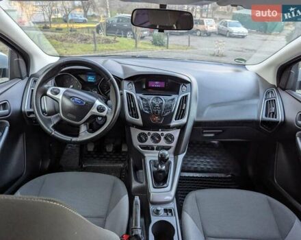 Форд Фокус 2012 у Рівному на Automoto.ua Сірий Форд Фокус, об'ємом двигуна 1.56 л та пробігом 241 тис. км за 7500 $, фото 9 на Automoto.ua