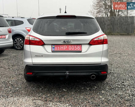 Серый Форд Фокус, объемом двигателя 2 л и пробегом 180 тыс. км за 8950 $, фото 8 на Automoto.ua