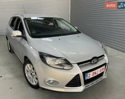 Сірий Форд Фокус, об'ємом двигуна 1.6 л та пробігом 242 тис. км за 8450 $, фото 4 на Automoto.ua