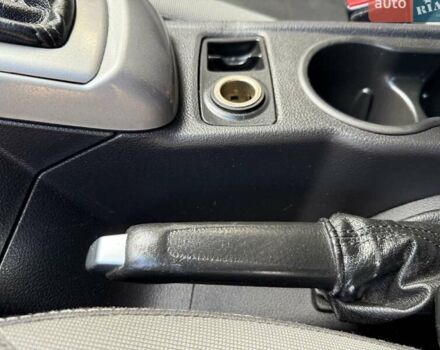 Сірий Форд Фокус, об'ємом двигуна 1.56 л та пробігом 270 тис. км за 6450 $, фото 45 на Automoto.ua