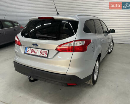 Сірий Форд Фокус, об'ємом двигуна 1.6 л та пробігом 242 тис. км за 8450 $, фото 3 на Automoto.ua