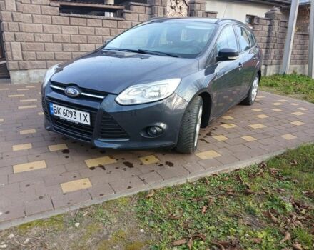 Серый Форд Фокус, объемом двигателя 1.6 л и пробегом 260 тыс. км за 7200 $, фото 2 на Automoto.ua