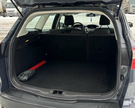 Сірий Форд Фокус, об'ємом двигуна 1.6 л та пробігом 237 тис. км за 7850 $, фото 30 на Automoto.ua