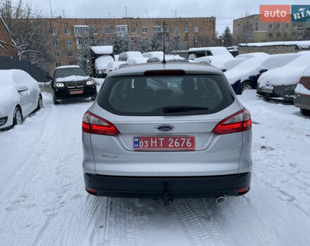 Серый Форд Фокус, объемом двигателя 2 л и пробегом 191 тыс. км за 8700 $, фото 6 на Automoto.ua