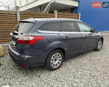 Серый Форд Фокус, объемом двигателя 1.6 л и пробегом 180 тыс. км за 2999 $, фото 5 на Automoto.ua