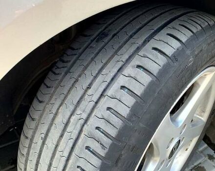 Серый Форд Фокус, объемом двигателя 1.6 л и пробегом 235 тыс. км за 7700 $, фото 5 на Automoto.ua