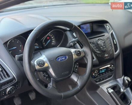 Форд Фокус 2012 в Стрые на Automoto.ua Серый Форд Фокус, объемом двигателя 1.6 л и пробегом 225 тыс. км за 8250 $, фото 1 на Automoto.ua