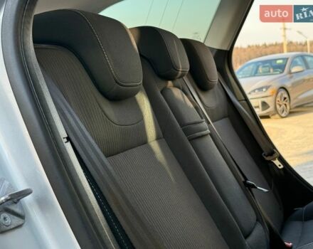 Серый Форд Фокус, объемом двигателя 0 л и пробегом 201 тыс. км за 7650 $, фото 62 на Automoto.ua