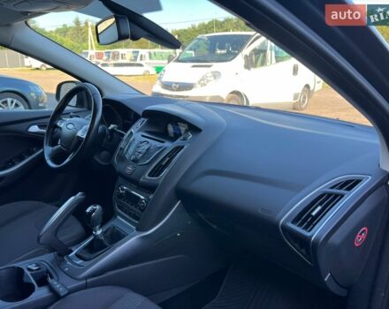 Сірий Форд Фокус, об'ємом двигуна 1.6 л та пробігом 256 тис. км за 6400 $, фото 16 на Automoto.ua