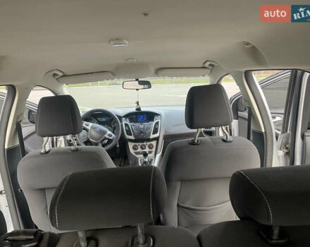 Сірий Форд Фокус, об'ємом двигуна 1.56 л та пробігом 243 тис. км за 7300 $, фото 18 на Automoto.ua