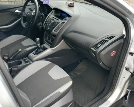 Сірий Форд Фокус, об'ємом двигуна 1.6 л та пробігом 233 тис. км за 6900 $, фото 3 на Automoto.ua