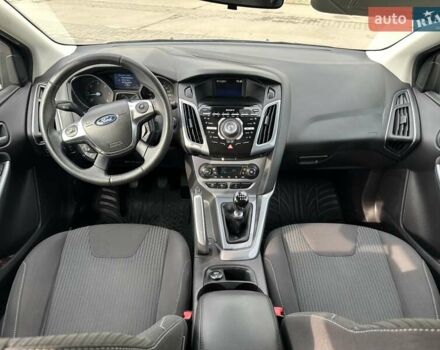 Серый Форд Фокус, объемом двигателя 1.6 л и пробегом 194 тыс. км за 8250 $, фото 31 на Automoto.ua