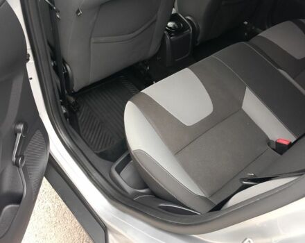 Сірий Форд Фокус, об'ємом двигуна 1.6 л та пробігом 233 тис. км за 6900 $, фото 10 на Automoto.ua