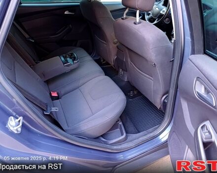 Серый Форд Фокус, объемом двигателя 1.6 л и пробегом 220 тыс. км за 7700 $, фото 5 на Automoto.ua