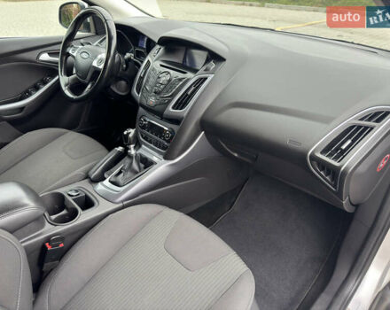 Серый Форд Фокус, объемом двигателя 1.6 л и пробегом 219 тыс. км за 8749 $, фото 48 на Automoto.ua