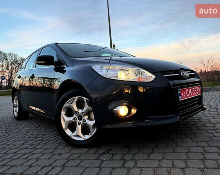 Серый Форд Фокус, объемом двигателя 1.6 л и пробегом 219 тыс. км за 9499 $, фото 5 на Automoto.ua