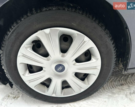 Сірий Форд Фокус, об'ємом двигуна 1.56 л та пробігом 205 тис. км за 8350 $, фото 23 на Automoto.ua