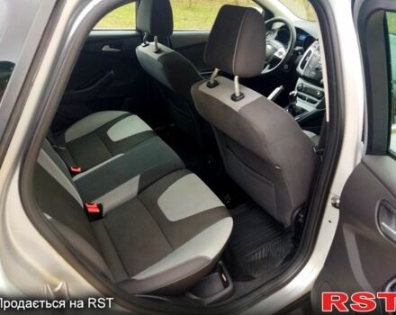 Форд Фокус 2013 в Вознесенске на Automoto.ua Серый Форд Фокус, объемом двигателя 1 л и пробегом 133 тыс. км за 6600 $, фото 8 на Automoto.ua
