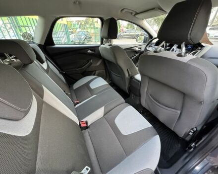 Сірий Форд Фокус, об'ємом двигуна 1.6 л та пробігом 249 тис. км за 7750 $, фото 10 на Automoto.ua