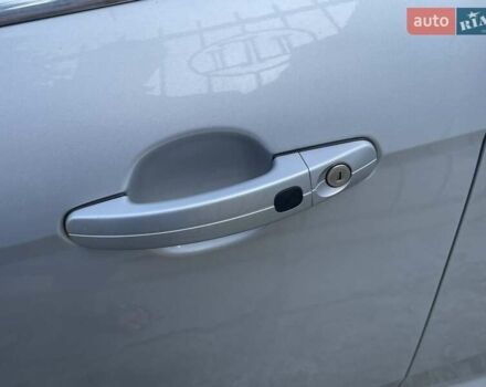 Серый Форд Фокус, объемом двигателя 1.6 л и пробегом 224 тыс. км за 8500 $, фото 23 на Automoto.ua