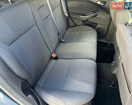 Сірий Форд Фокус, об'ємом двигуна 1.6 л та пробігом 217 тис. км за 8350 $, фото 90 на Automoto.ua