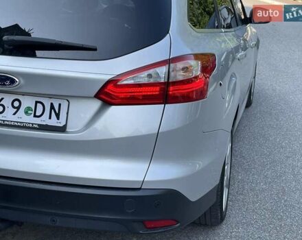 Серый Форд Фокус, объемом двигателя 1.6 л и пробегом 224 тыс. км за 8500 $, фото 19 на Automoto.ua
