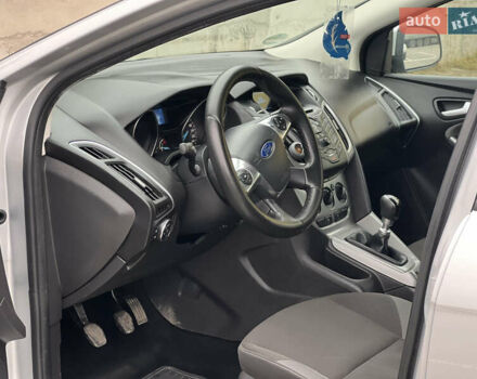 Серый Форд Фокус, объемом двигателя 1.6 л и пробегом 243 тыс. км за 7000 $, фото 16 на Automoto.ua