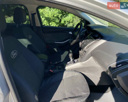 Серый Форд Фокус, объемом двигателя 1.6 л и пробегом 242 тыс. км за 6750 $, фото 24 на Automoto.ua