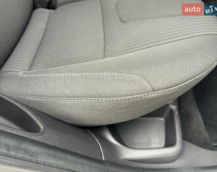 Сірий Форд Фокус, об'ємом двигуна 1.6 л та пробігом 219 тис. км за 8599 $, фото 71 на Automoto.ua