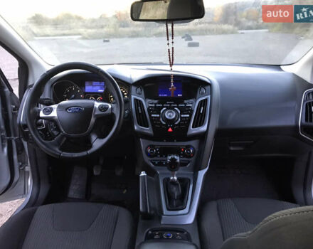 Форд Фокус 2013 в Львове на Automoto.ua Серый Форд Фокус, объемом двигателя 1.56 л и пробегом 259 тыс. км за 8400 $, фото 22 на Automoto.ua