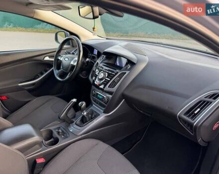 Сірий Форд Фокус, об'ємом двигуна 2 л та пробігом 193 тис. км за 7600 $, фото 29 на Automoto.ua