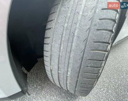 Серый Форд Фокус, объемом двигателя 1.6 л и пробегом 224 тыс. км за 8500 $, фото 26 на Automoto.ua