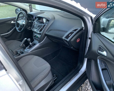 Серый Форд Фокус, объемом двигателя 1.6 л и пробегом 236 тыс. км за 7500 $, фото 23 на Automoto.ua