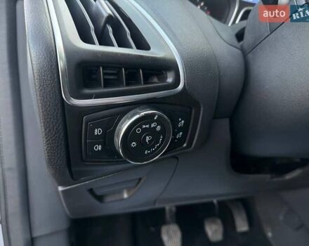 Сірий Форд Фокус, об'ємом двигуна 2 л та пробігом 193 тис. км за 7600 $, фото 22 на Automoto.ua