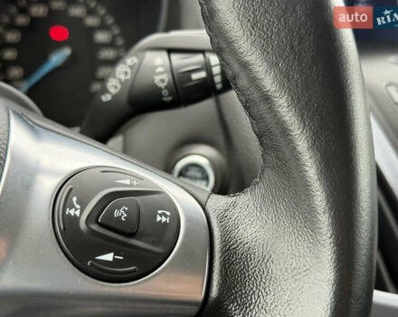 Серый Форд Фокус, объемом двигателя 1.6 л и пробегом 227 тыс. км за 8900 $, фото 50 на Automoto.ua