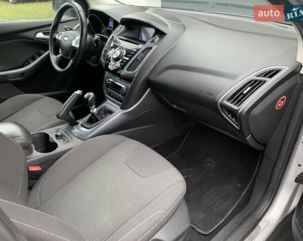 Серый Форд Фокус, объемом двигателя 1.6 л и пробегом 215 тыс. км за 8200 $, фото 23 на Automoto.ua